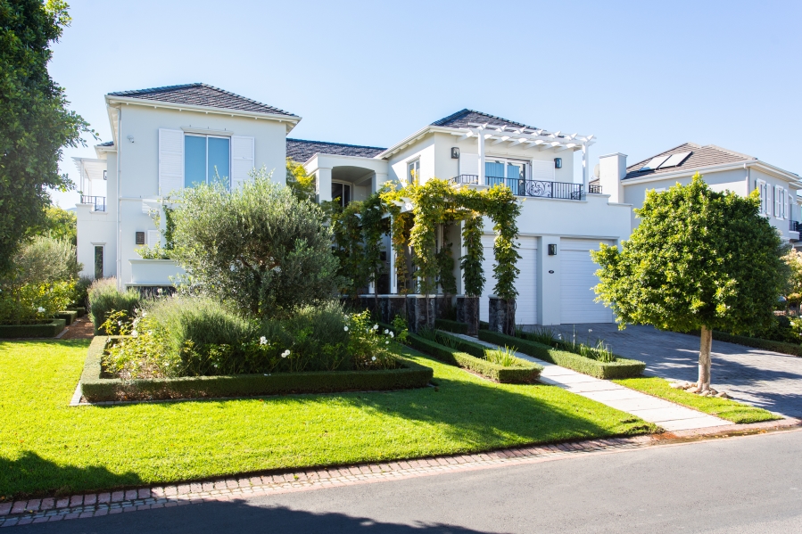 5 Bedroom Property for Sale in Val De Vie Estate Western Cape